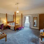 Hazlewood Castle & فندق 4*