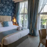 فندق Hazlewood Castle & تادكاستر