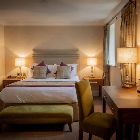 Hazlewood Castle & 4* Tadcaster