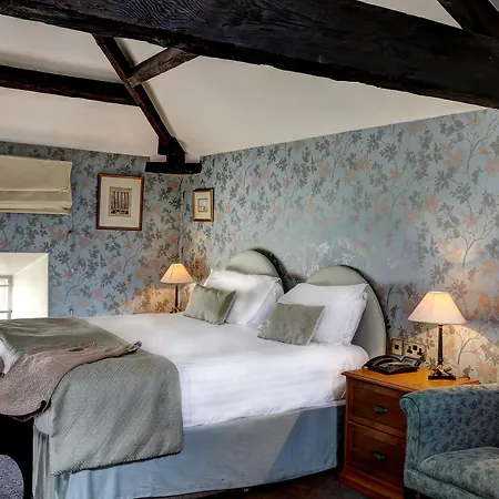 Hazlewood Castle & Country house Tadcaster