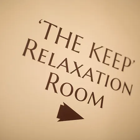 Hazlewood Castle & Отель Тадкастер