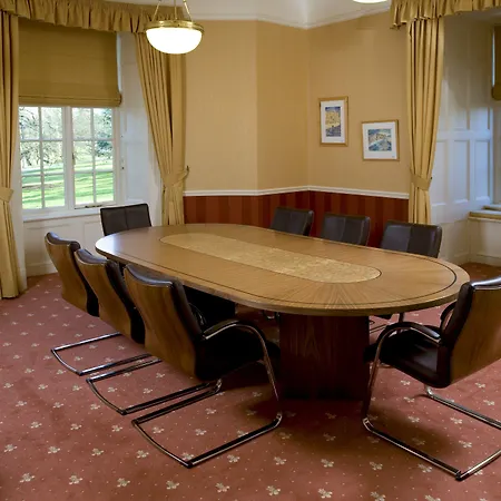 Hazlewood Castle & Отель 4*