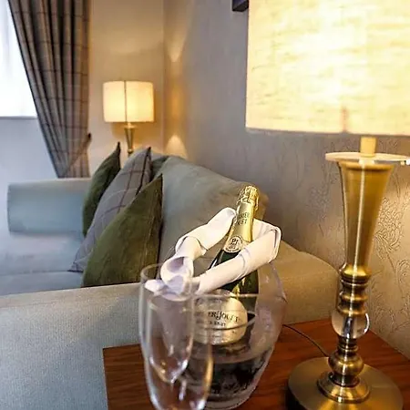 Hazlewood Castle & Hotel Tadcaster