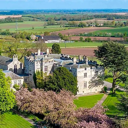 Hazlewood Castle & Hotel Tadcaster