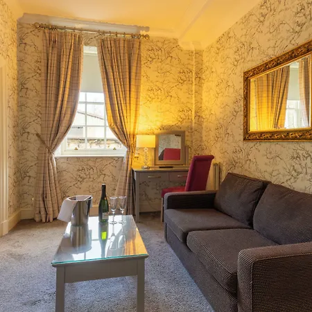 Hotel Hazlewood Castle &