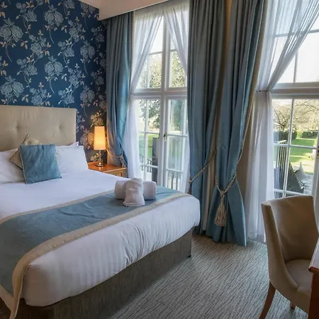 Hotel Hazlewood Castle & Tadcaster