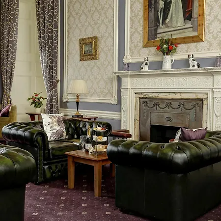 Hazlewood Castle & 4*