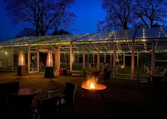 Hazlewood Castle & 酒店 塔德卡斯特