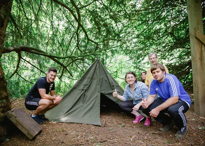 Hotel Hazlewood Castle & 4*