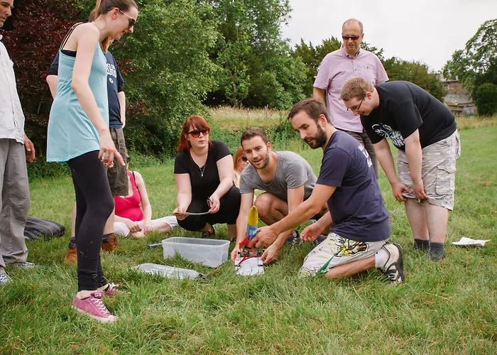 Hazlewood Castle & 4*