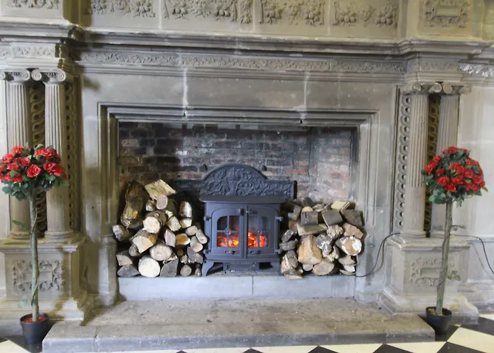 Hazlewood Castle & Hotel 4*