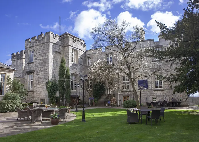 Hazlewood Castle & 酒店 塔德卡斯特