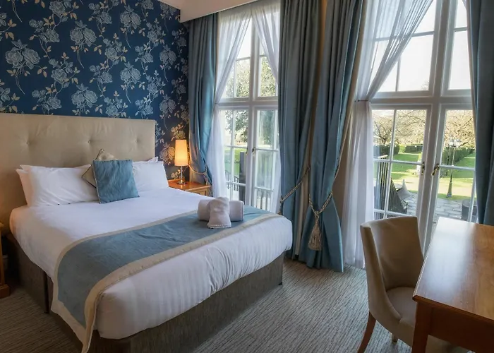 Hotel Hazlewood Castle & Tadcaster