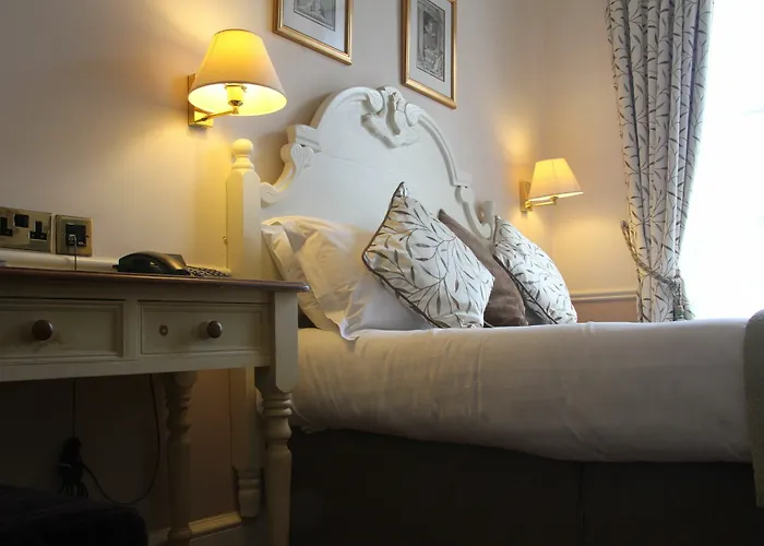 Hotel Hazlewood Castle & Tadcaster