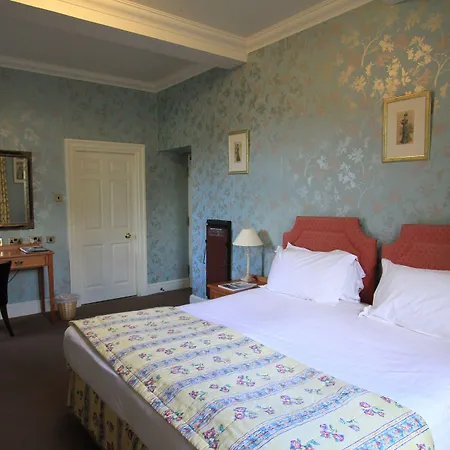 Hotel Hazlewood Castle & Tadcaster