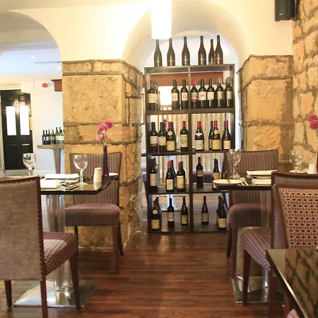 Hotel Hazlewood Castle & Tadcaster