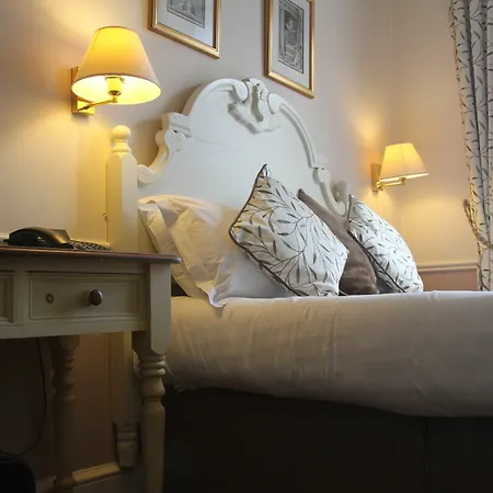 Hotel Hazlewood Castle & Tadcaster